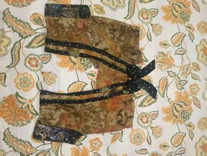 Elegant Brown Floral Print Saree