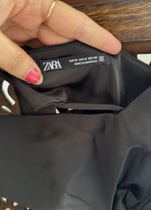 Brand new Zara celebs favourite Cut out Midi dress