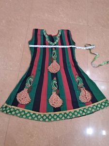 Beautiful New Kurti Without Sleeves.