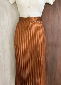 Vintage Satin Brown Pleated Skirt✨