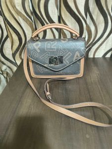 MLLPARS Black & Tan Handbag | Shoulder & Crossbody