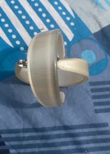 Earings