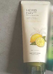 Foaming Cleanser