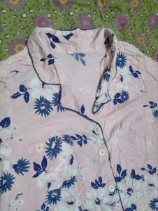 women's top