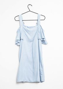 GUESS Light Wash Denim Cold Shoulder Dress
