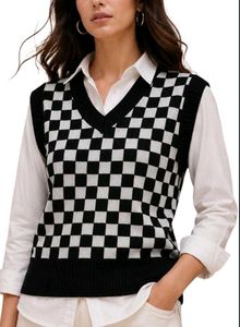 Checkered V-Neck Sleeveless Sweater Vest