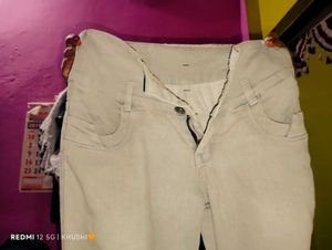 grey jeans 👖