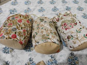 Floral Pouches - Set of 3