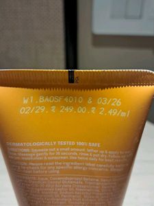 Dot &amp; Key Vitamin C+E Super Bright Gel Face Wash