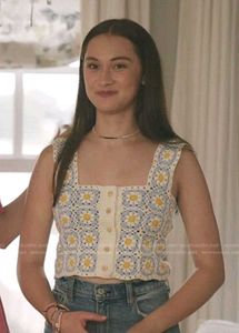 Crochet Daisy Button-Up Crop Top