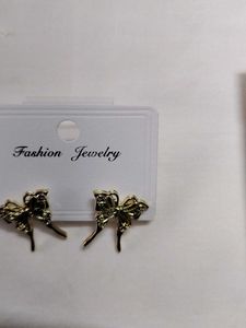 Gold Ginkgo Leaf Dangle Earrings pink broach free