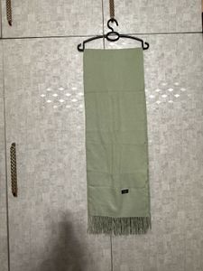 UGG Scarf - Soft &amp; Cozy