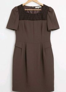 Mid Length Dress 🤎
