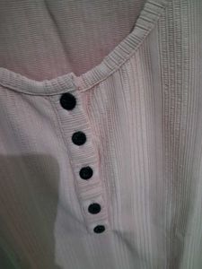 buttoned fitted top
