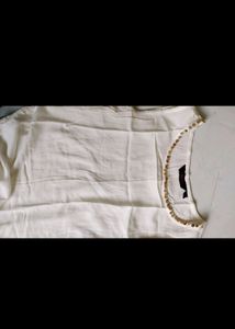 Off White New Kurti Just Tag Missing Hain
