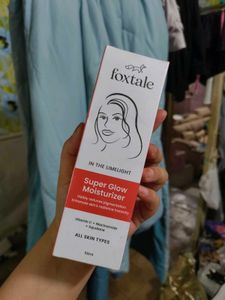 sealed Foxtale Super Glow Moisturizer