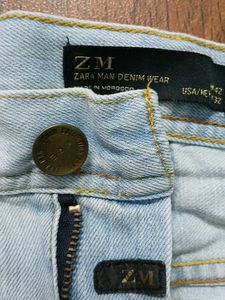 Light Wash Denim Jeans