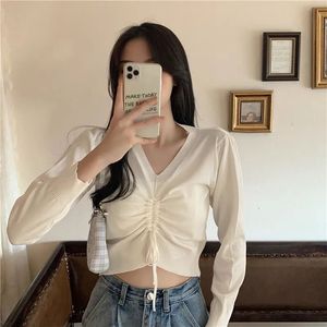 beige crop top:3 + (FREE GIFT 🎁)