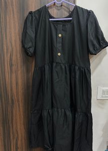 Tiered Puff Sleeve Black Dress🌻🖤