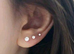 Combo Of 18 Stylish Earrings Set latest