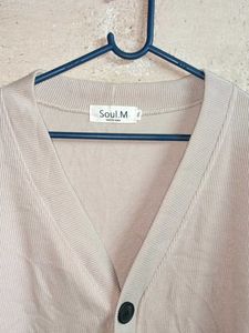 PLUS SIZE Cream V-Neck Cardigan