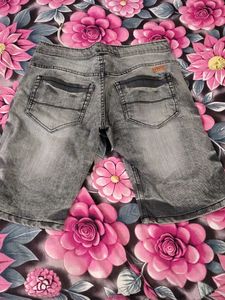 Stylish Grey Denim Shorts