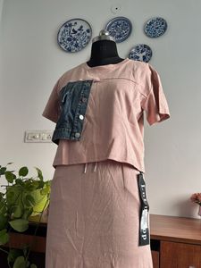 Chic Pink T-Shirt &amp; Skirt Set