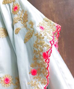 New Kurta With Dupatta, Bottom Not Available