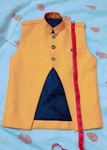 Very Cute N Beautiful Baby Boy Vase coat