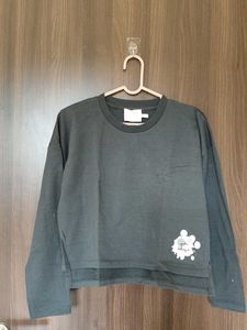 Stylish Grey Crewneck Sweatshirt