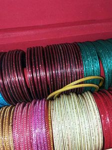 Vibrant Bangle Set