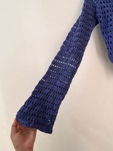 Stylish Blue Cropped crochet top