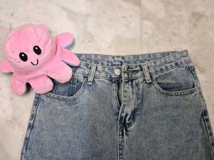 Distressed Light Wash Jeans