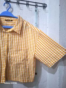 Cute Yellow Gingham Cropped Shirt