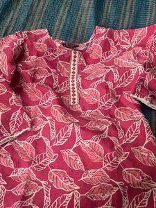 Women’s Pink Kurta