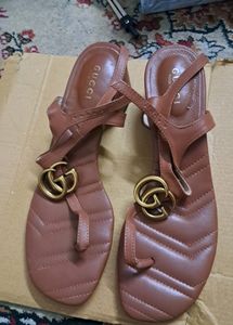 Gucci Sandal 👡