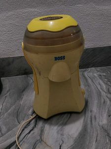 Mixer Jusser Good Working Condition Me He