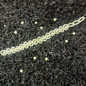 Pearl Beaded Choker