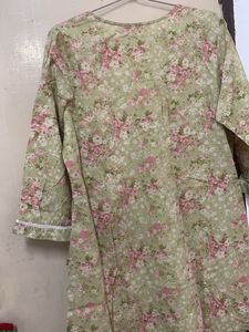 Floral Print Kurta with Lace Trim