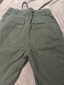 ❗Bershka❗ Olive cargo pants