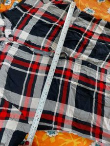 Chic Plaid Button-Up Shirt