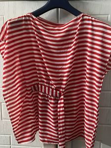 🍷Red &amp; White Striped Top