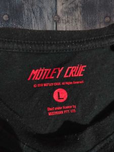 Motley Crue Graphic Tee
