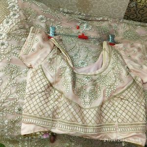 amita lehenga