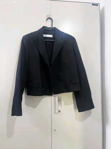 Zara Cropped Black Blazer