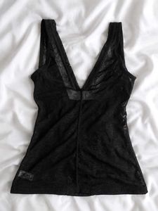 Lace Trimmed V-Neck Camisole