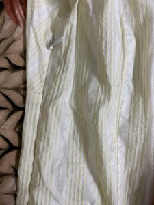 Pastel Yellow Ruffled V-Neck Fitted Top