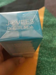 Jovees Derma Skin Serum