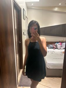 criss cross halter neck backless green dress