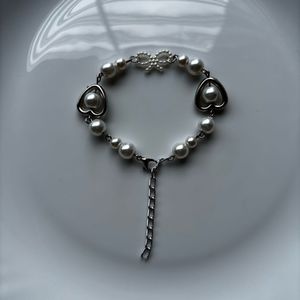 pearl bow bracelet